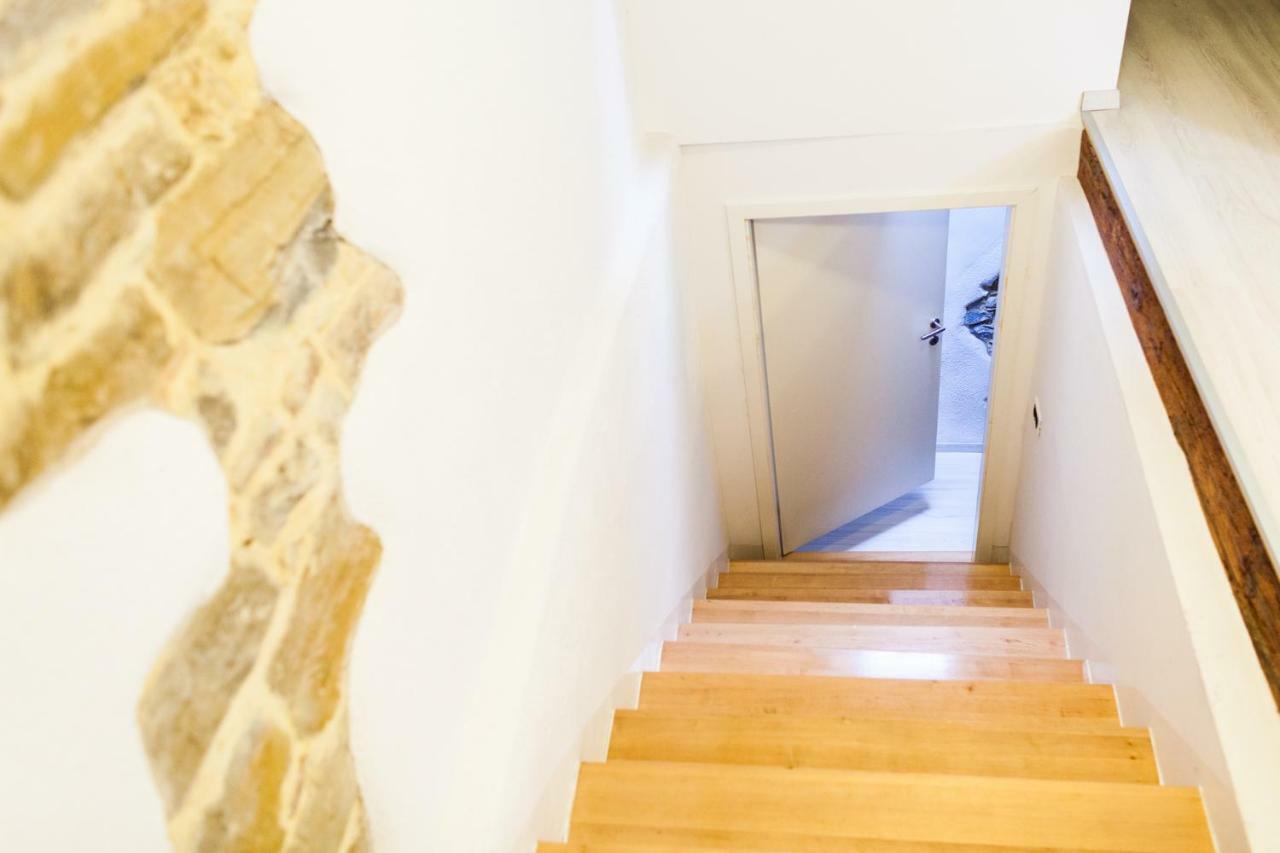 Naja'S Apartments コペル エクステリア 写真